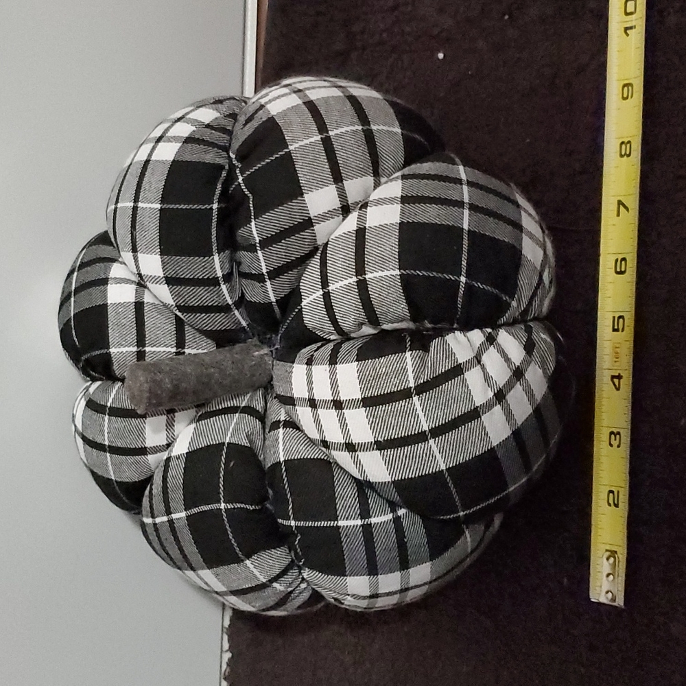 Buffalo plaid pumpkin
